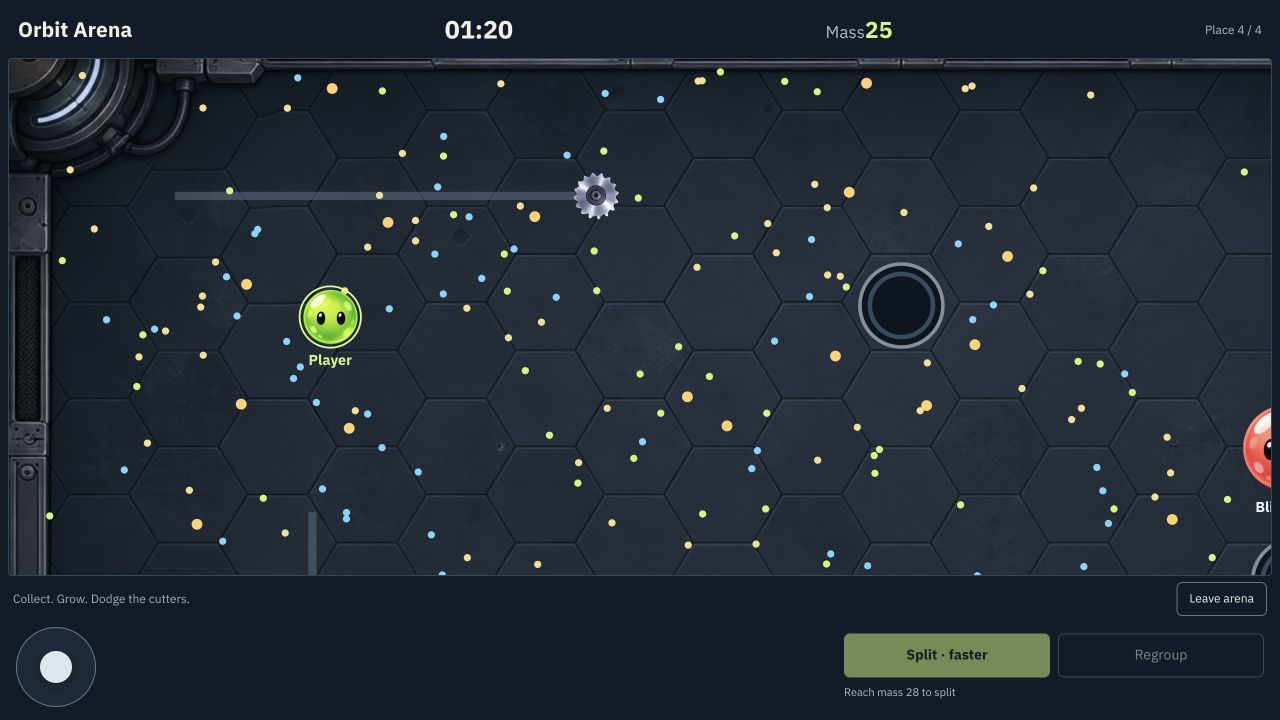 A live circle arena round against bots